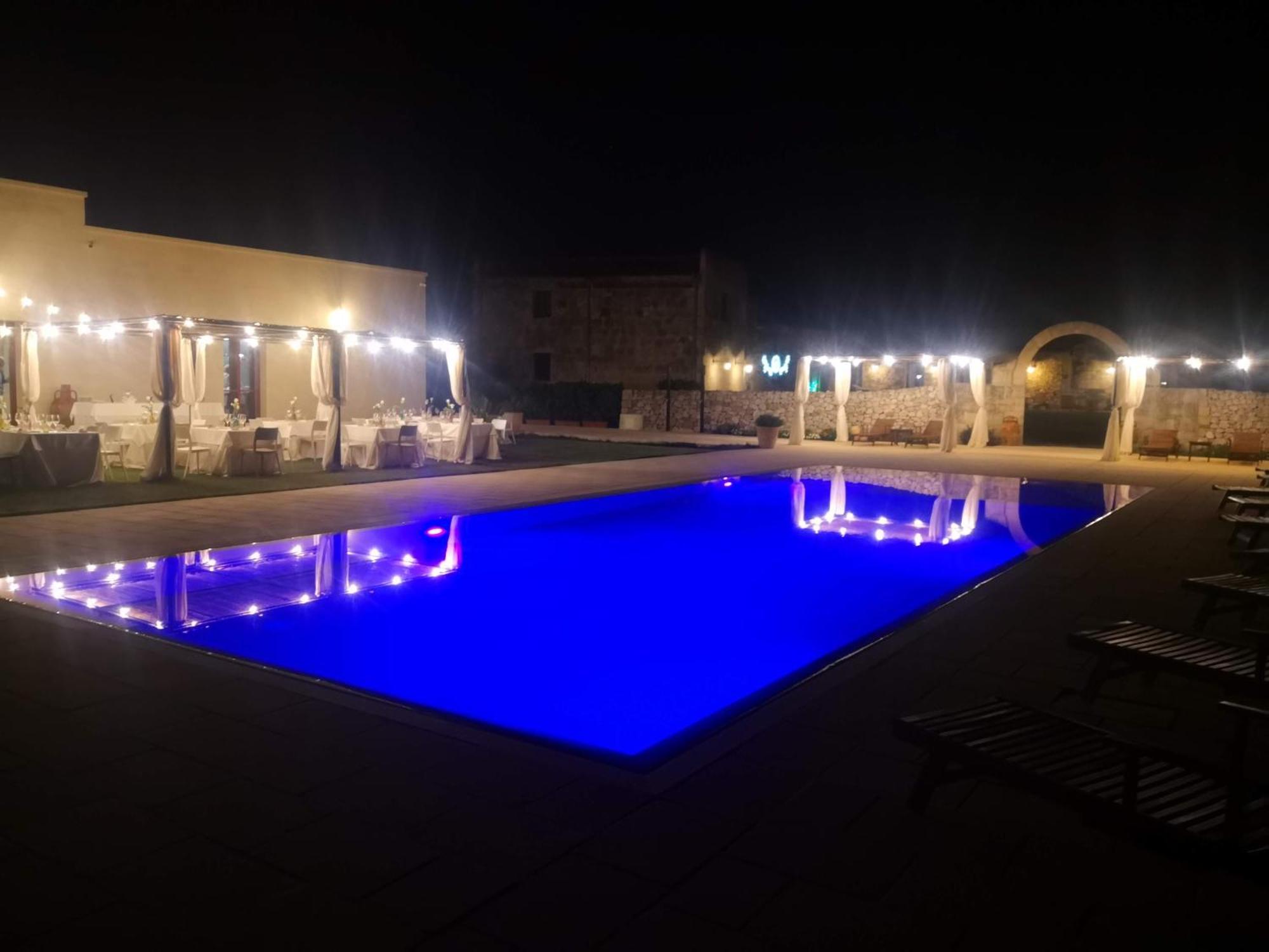 Agriturismo Masseria Quaremme Carpignano Salentino Luaran gambar