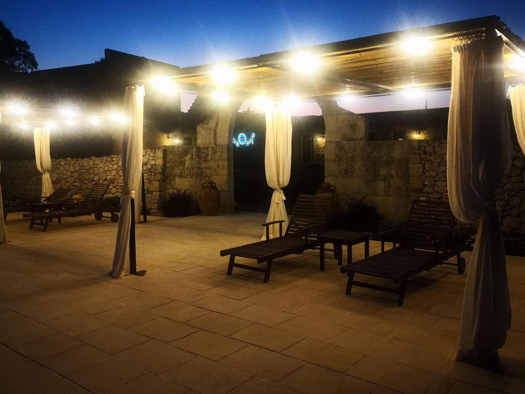 Agriturismo Masseria Quaremme Carpignano Salentino Luaran gambar