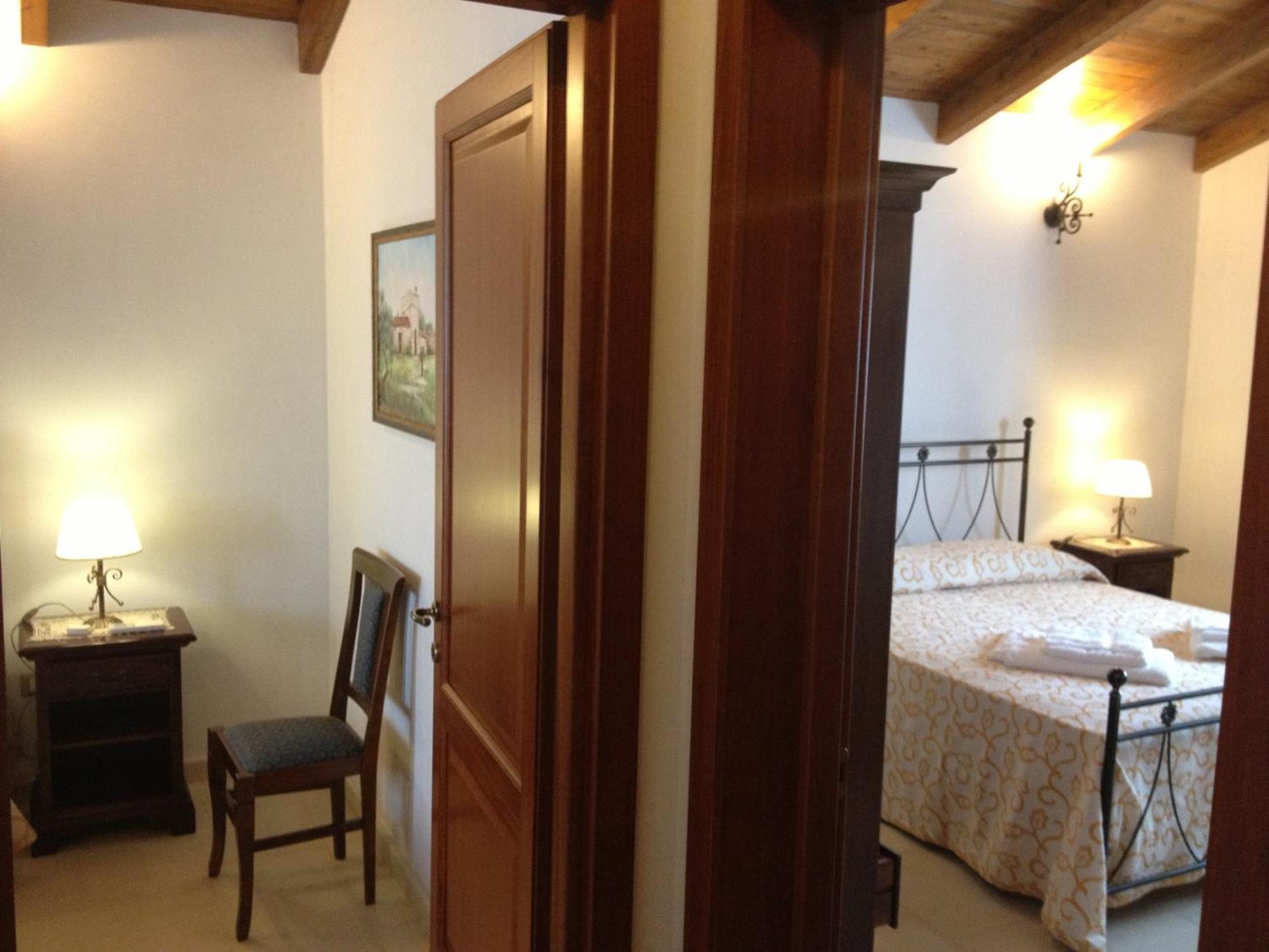 Agriturismo Masseria Quaremme Carpignano Salentino Bilik gambar
