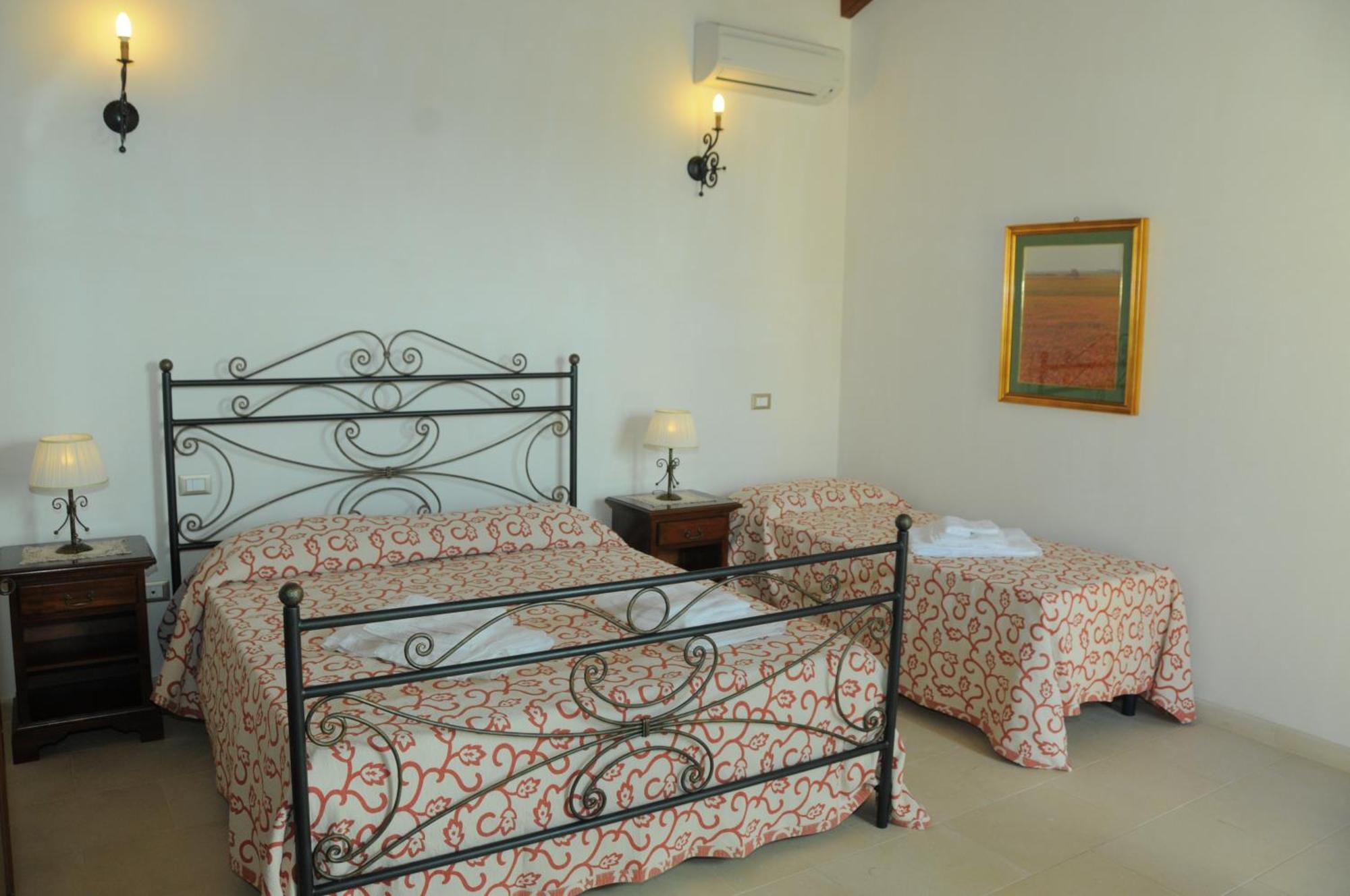 Agriturismo Masseria Quaremme Carpignano Salentino Bilik gambar
