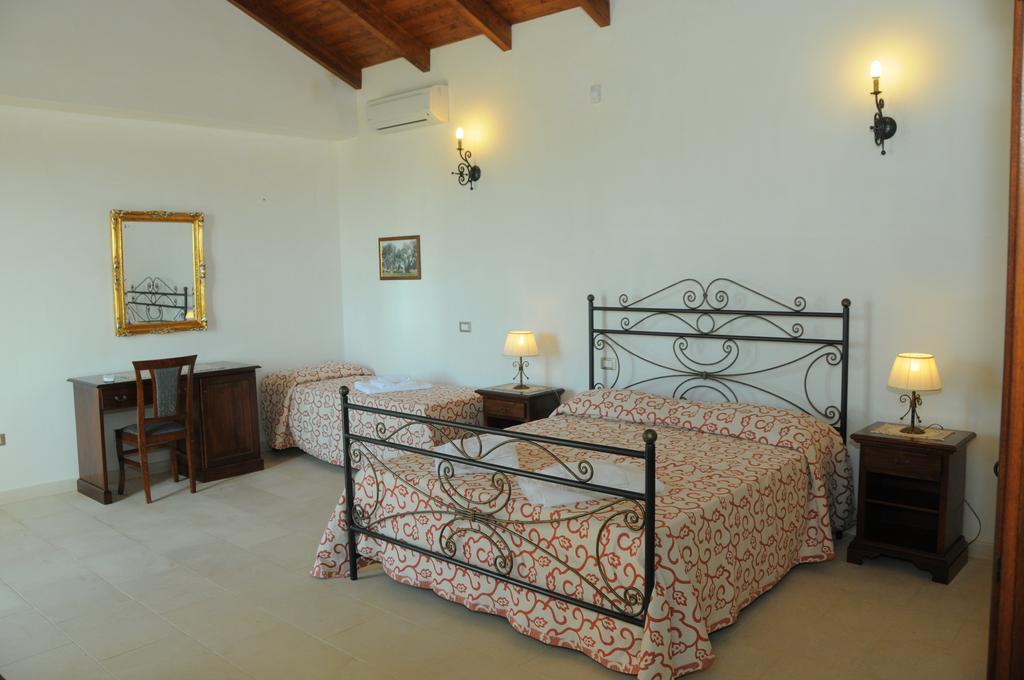 Agriturismo Masseria Quaremme Carpignano Salentino Bilik gambar