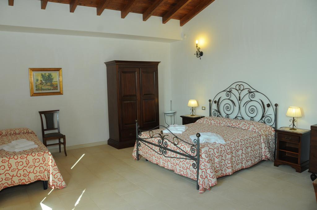 Agriturismo Masseria Quaremme Carpignano Salentino Bilik gambar